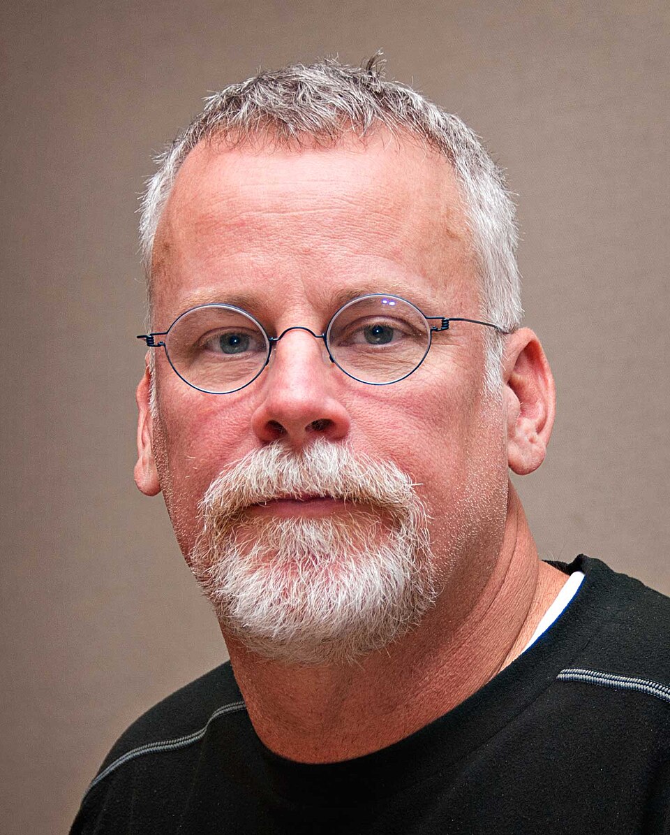 Michael Connelly portrait